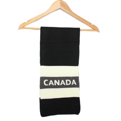 canada-maple-leaf-black-white-scarf-3