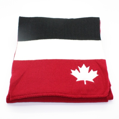 canada-maple-leaf-red-black-scarf-3_143640039